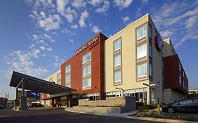 Springhill Suites Columbus Osu 3*